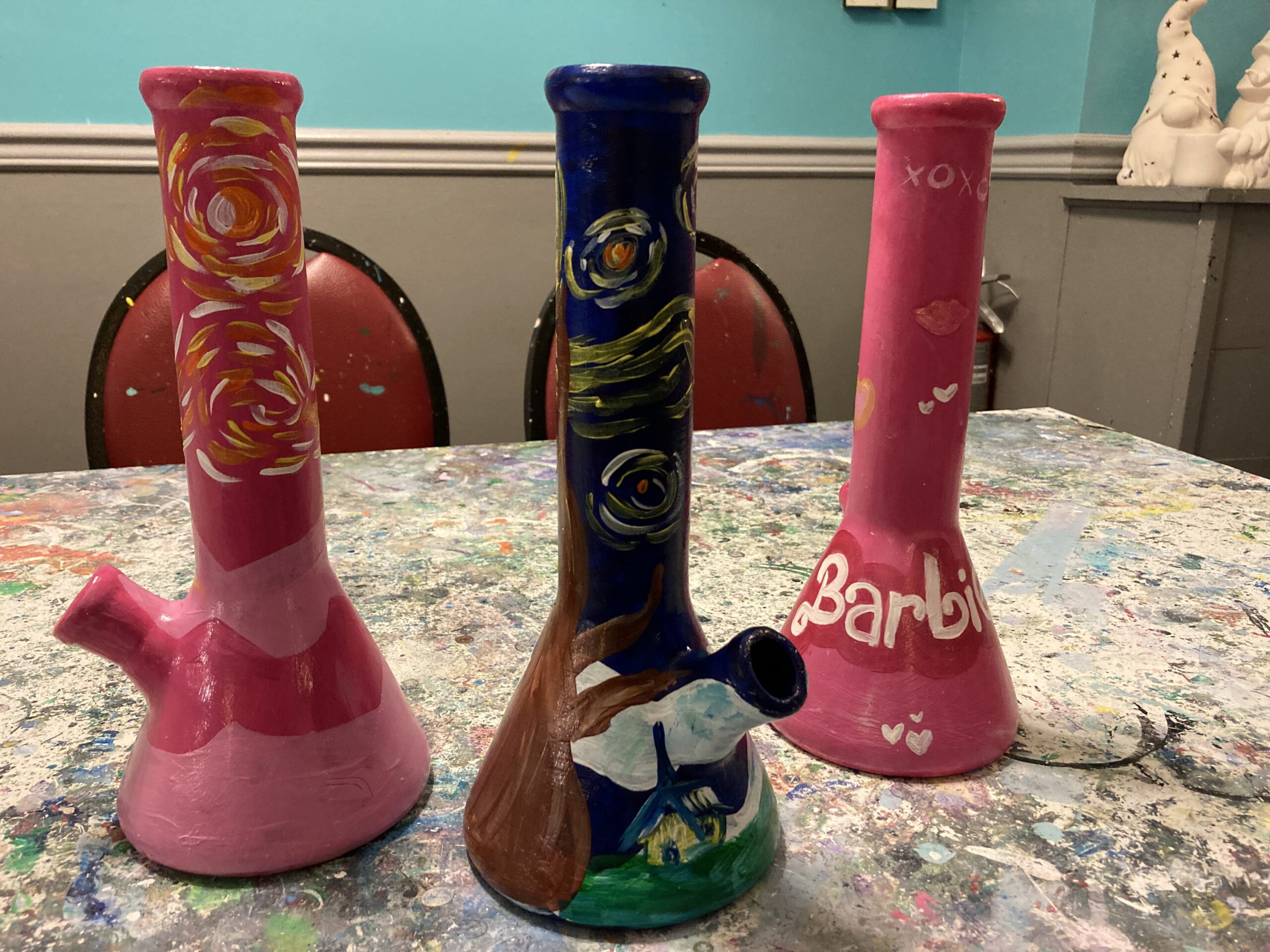 Puff N' Paint a BONG! Just $65! - Canvas, Corks & Forks